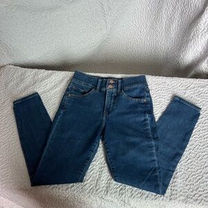 Express Women's Mid Rise Cropped Skinny Jeans